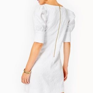 Lilly Pulitzer Knowles Dress Color: Resort White Knit Pucker Jacquard size XXS